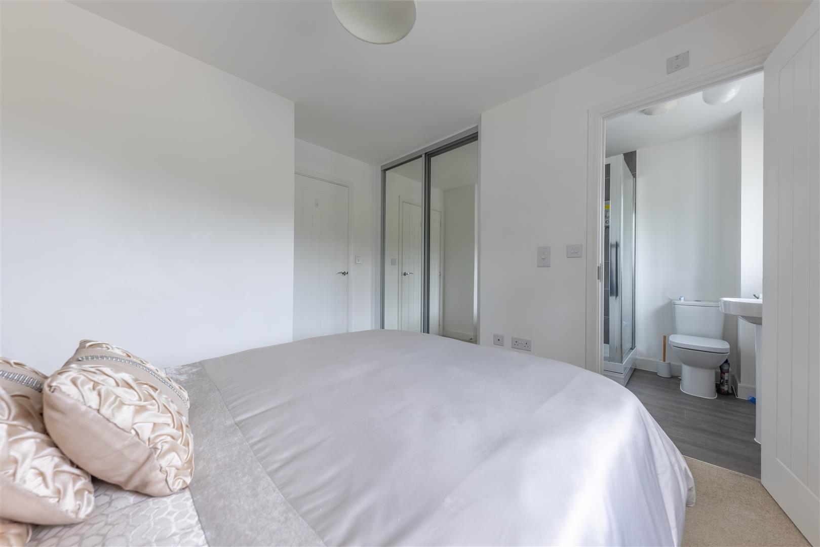 Property Image b94ecfa2-ee7b-4b3a-83ba-302a00a07f02