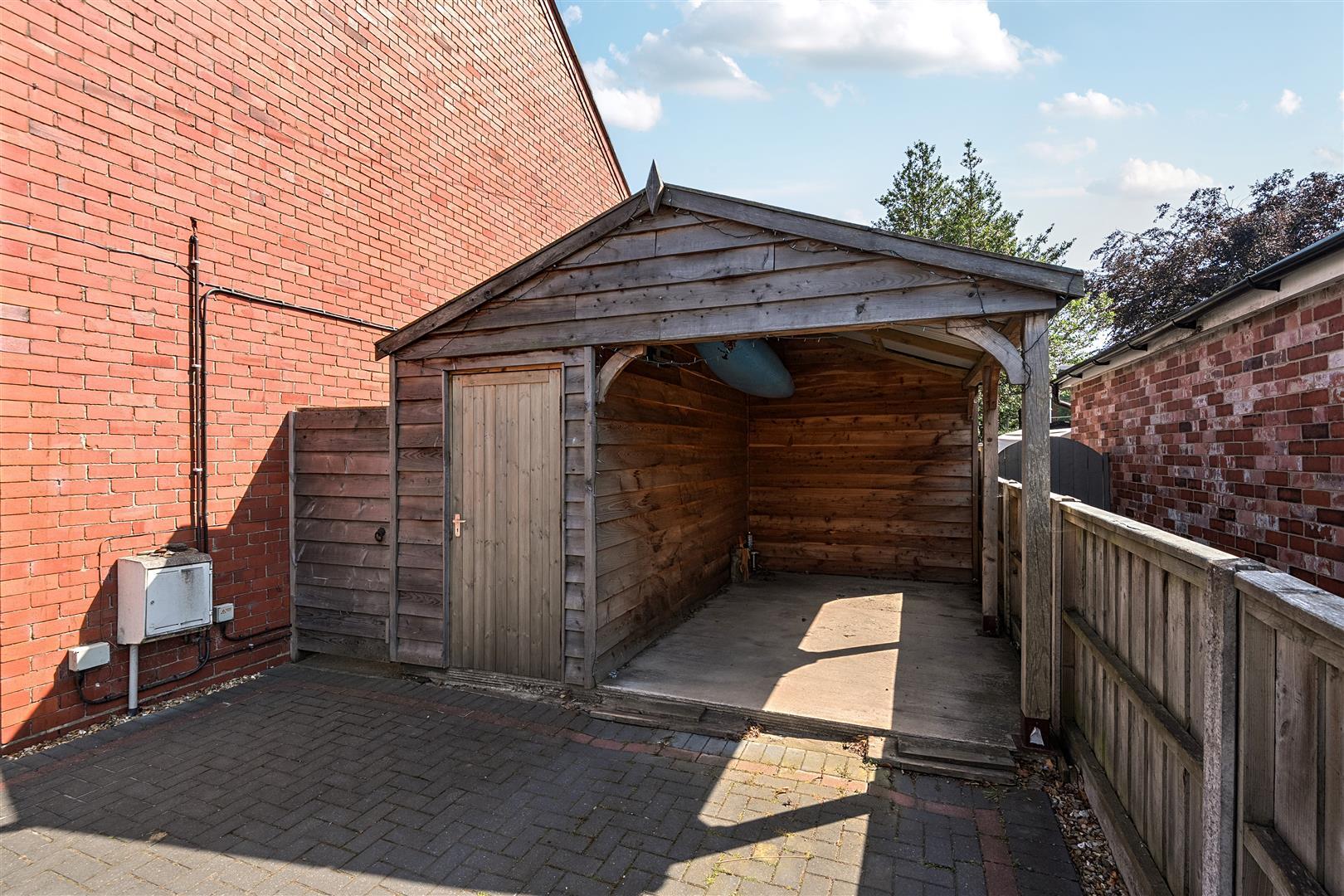 Property Image b94fa50c-584c-4d35-a169-28784419ada7