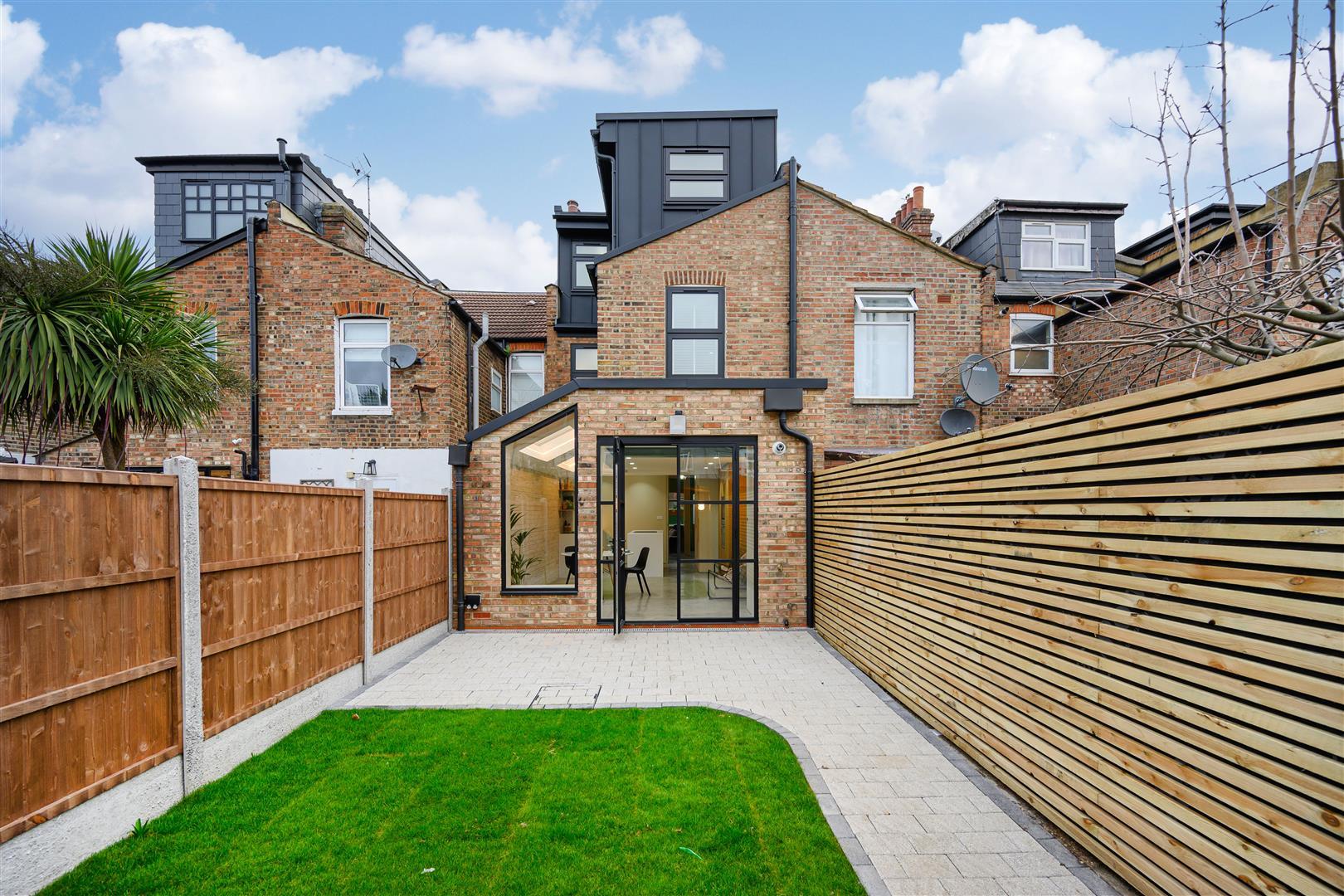 Property Image b95c4cdc-f9ea-4433-a26a-eb01780b22f9