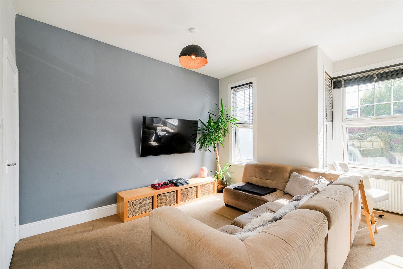 Property Image b962857d-a9d0-47f7-9dc5-f9aa00b36175