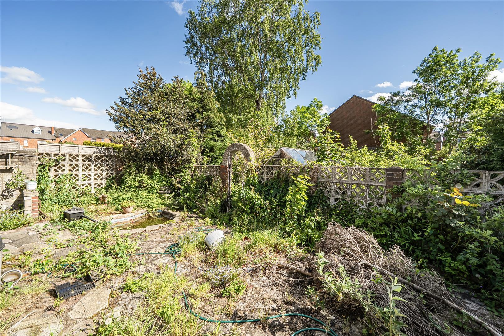Property Image b9639709-e971-4268-b861-a7da5975782b