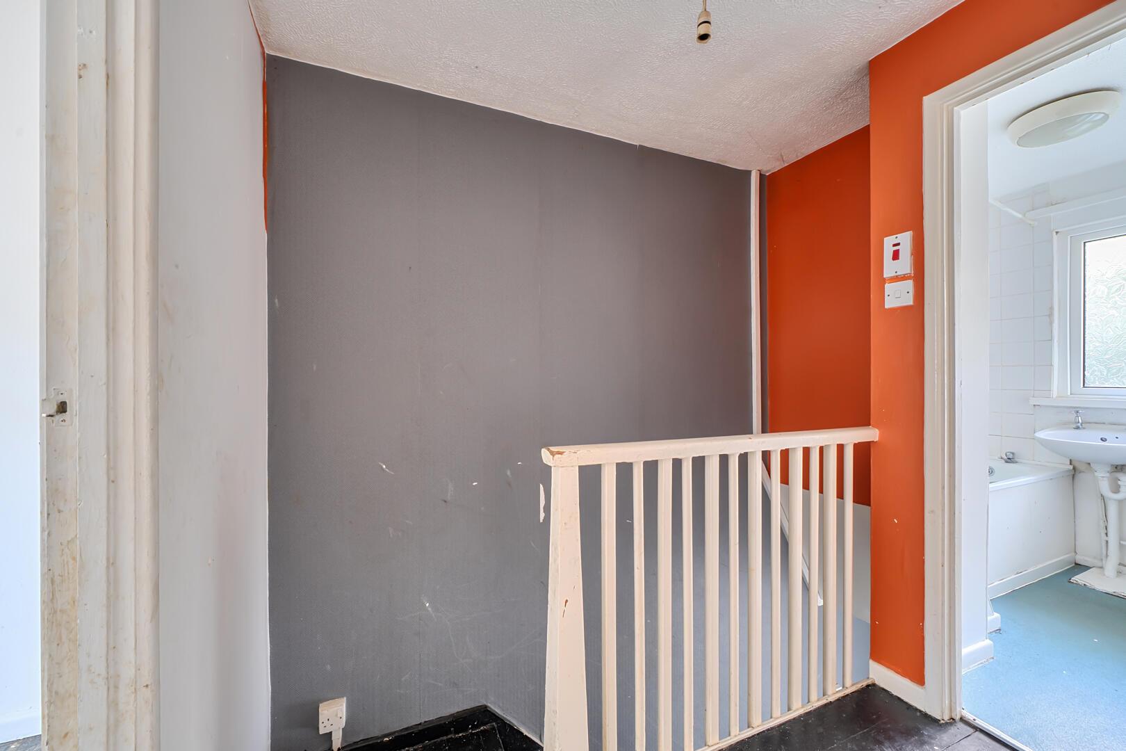 Property Image b967dc20-b371-4d2e-9502-ecfdcd5d5871