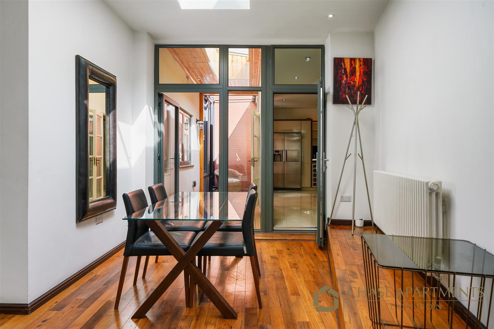Property Image b96be6fc-89f2-44b1-96e7-53e72e887232