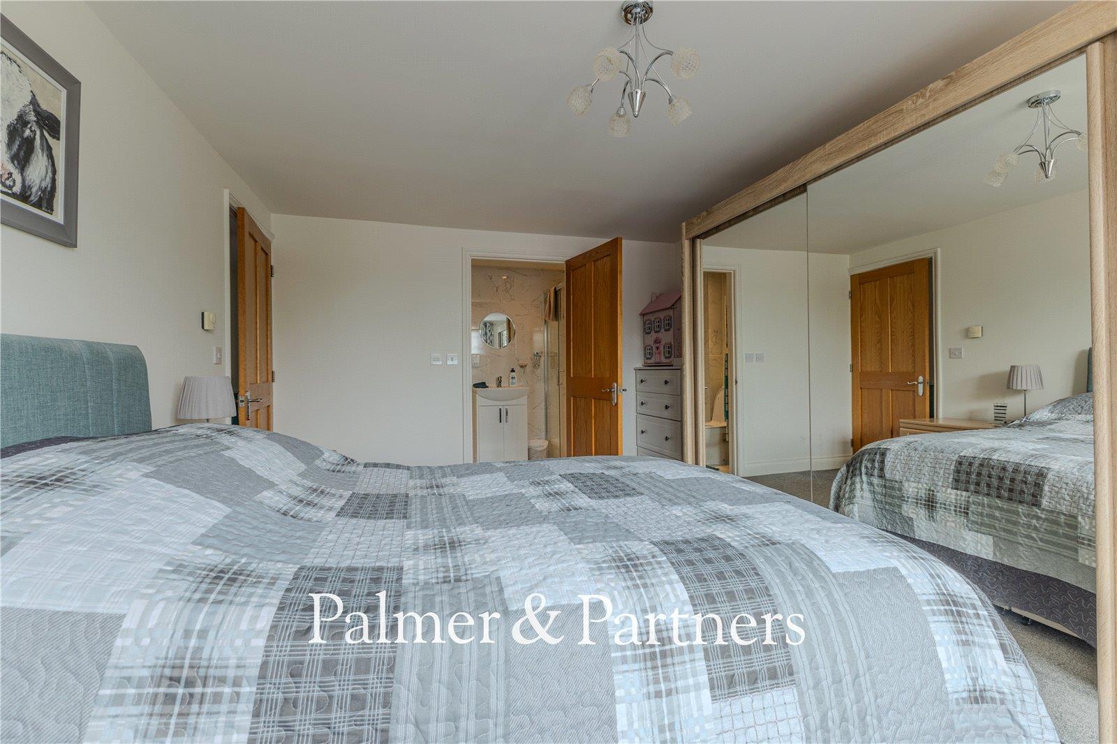Property Image b975e546-89b8-45d8-96d5-530217c7cdfe