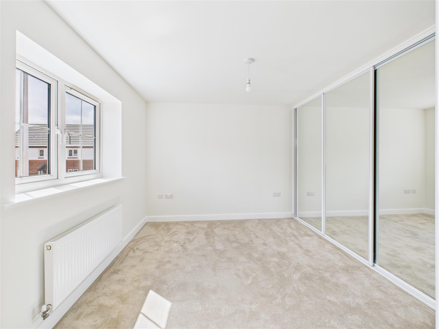 Property Image b97e8693-cdfc-446c-9f53-150b9ed1f6ca