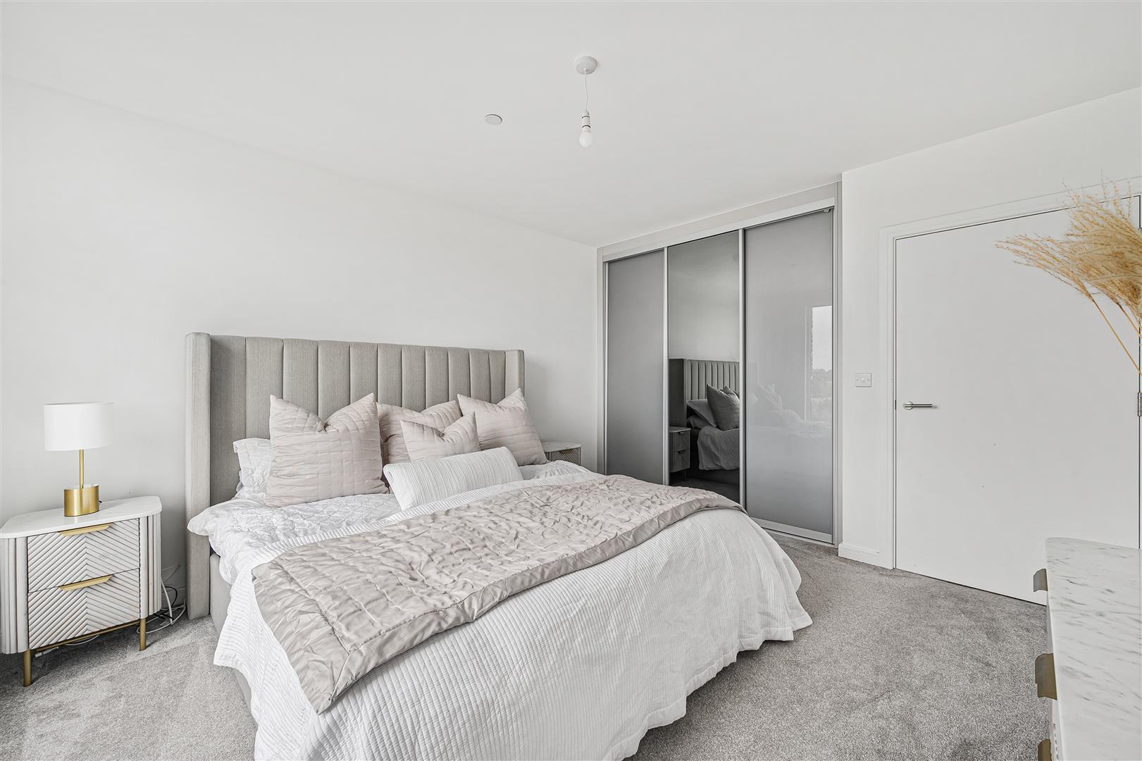 Property Image b986476b-ee6f-4530-9cd5-3b969afc3bc5