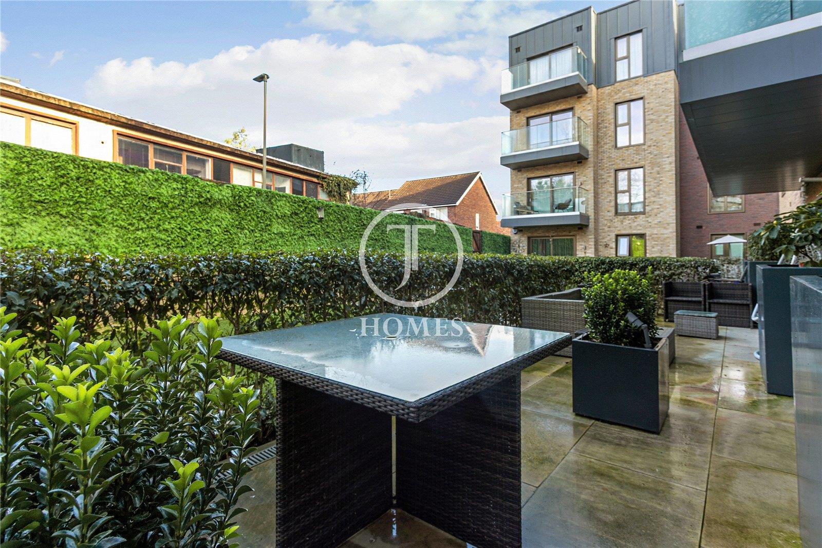 Property Image b98e5fa5-3722-4631-824e-242a18ff5709
