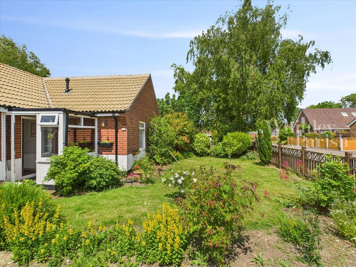 Property Image b9945611-ae4c-48d4-93ca-e986c22d3701
