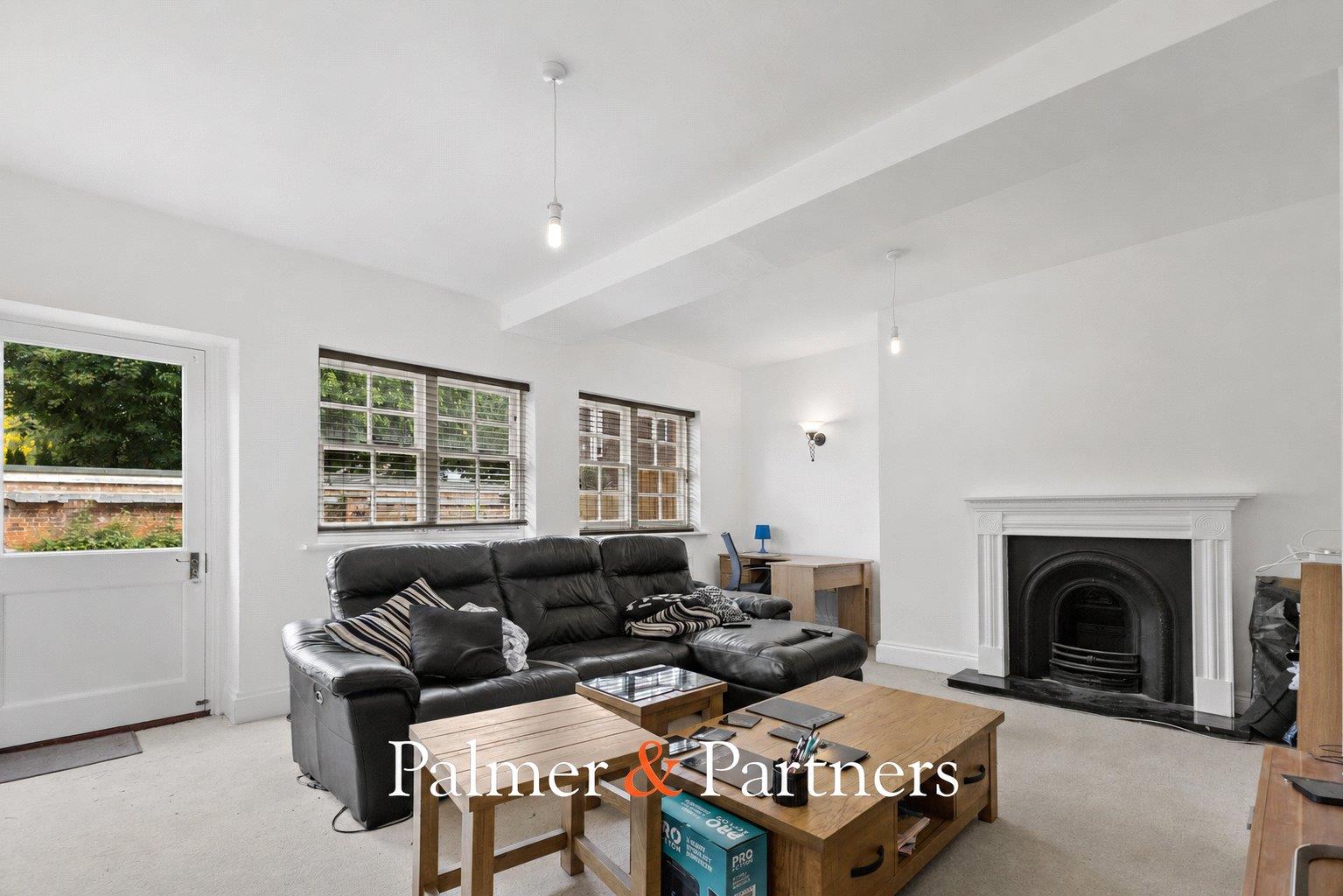 Property Image b995673e-e95e-4bd0-a7d7-21c7baf3cd04