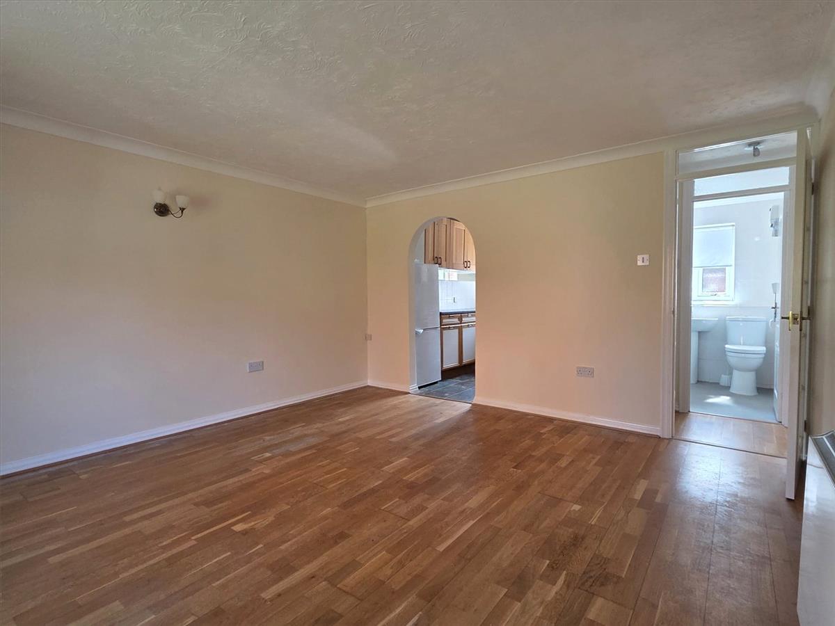 Property Image b9a64862-81c8-4800-bbb8-414ba6f9f2e2