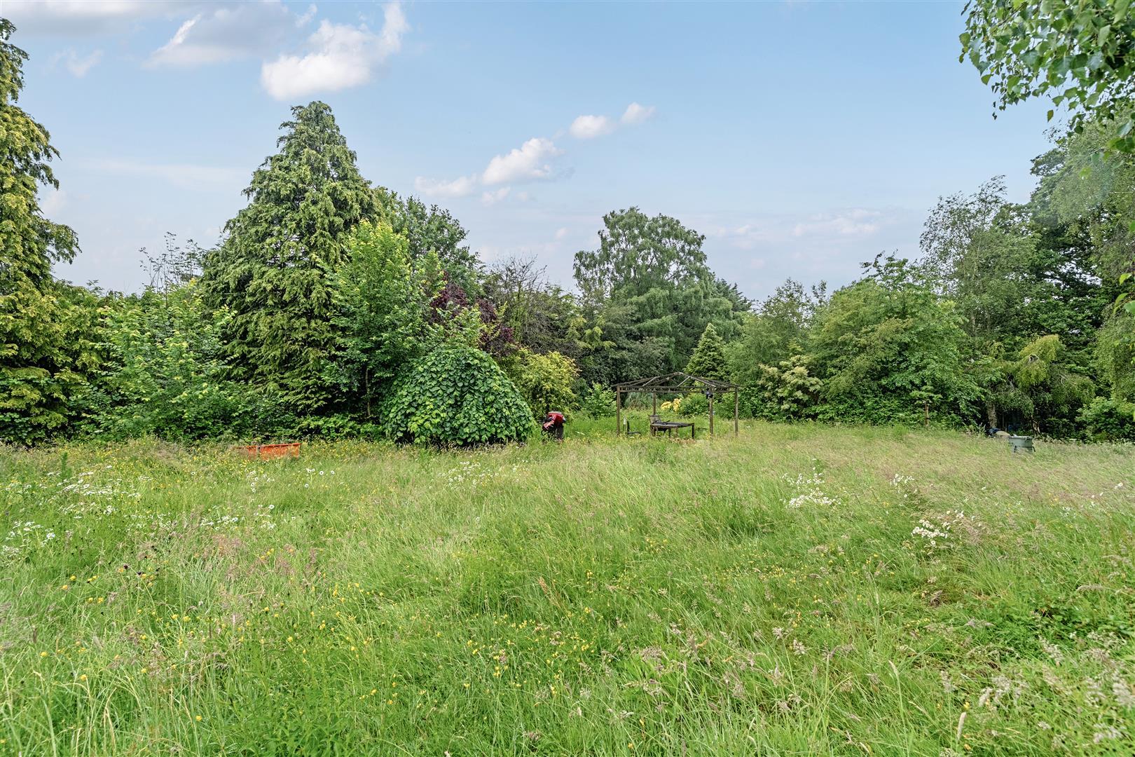 Property Image b9b1ddc3-44be-4a02-9d20-c0642e84ef7f
