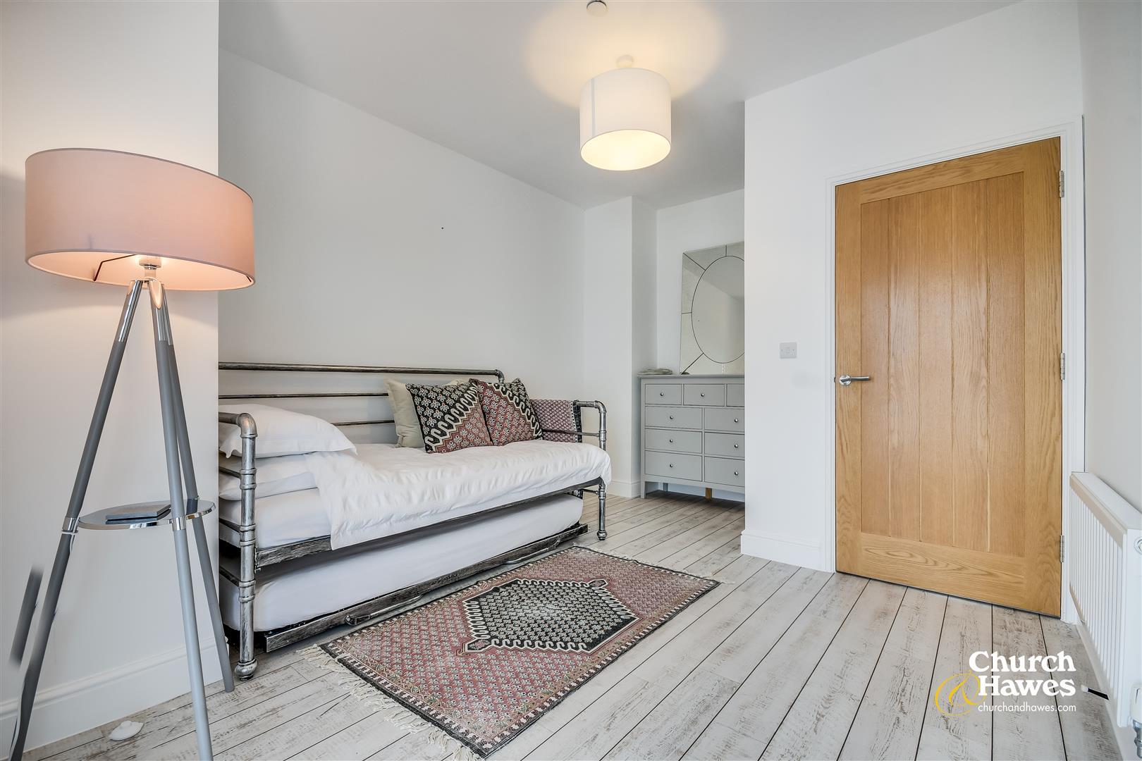 Property Image b9b8c0b6-6f83-4927-b496-bfb2b360e15b