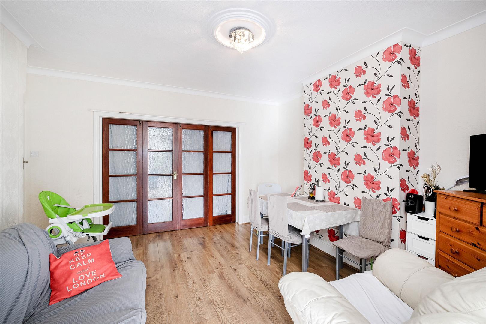 Property Image b9c1a8b0-3e35-41c5-8b27-3bd597d32fd6