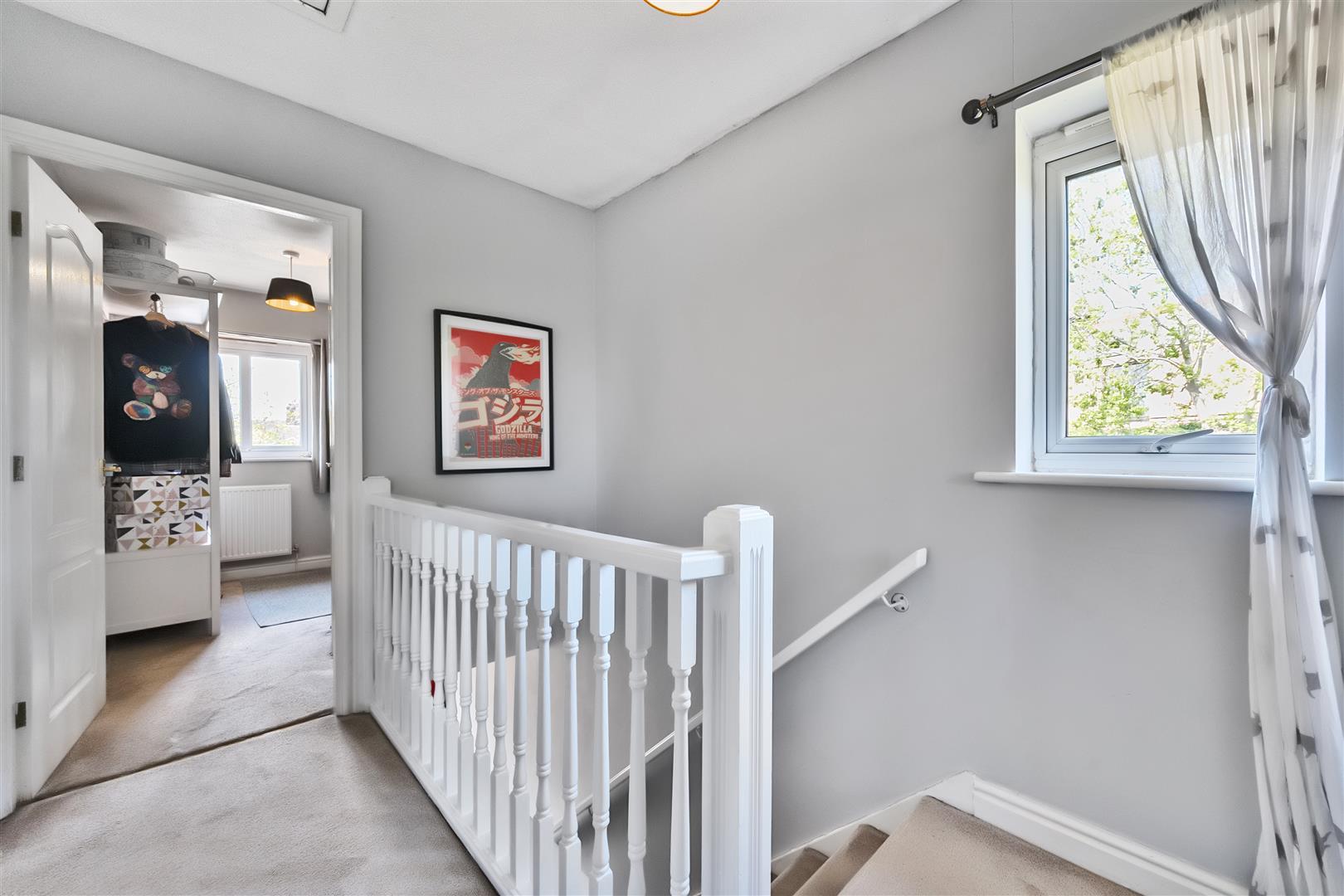 Property Image b9c3c50e-f5f7-4858-8350-c85bcd78ae85