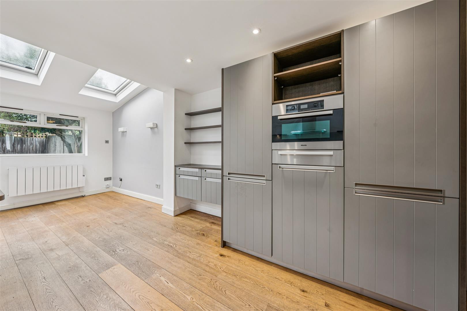 Property Image b9ce03f1-0142-4128-a938-223eb77ac3e9