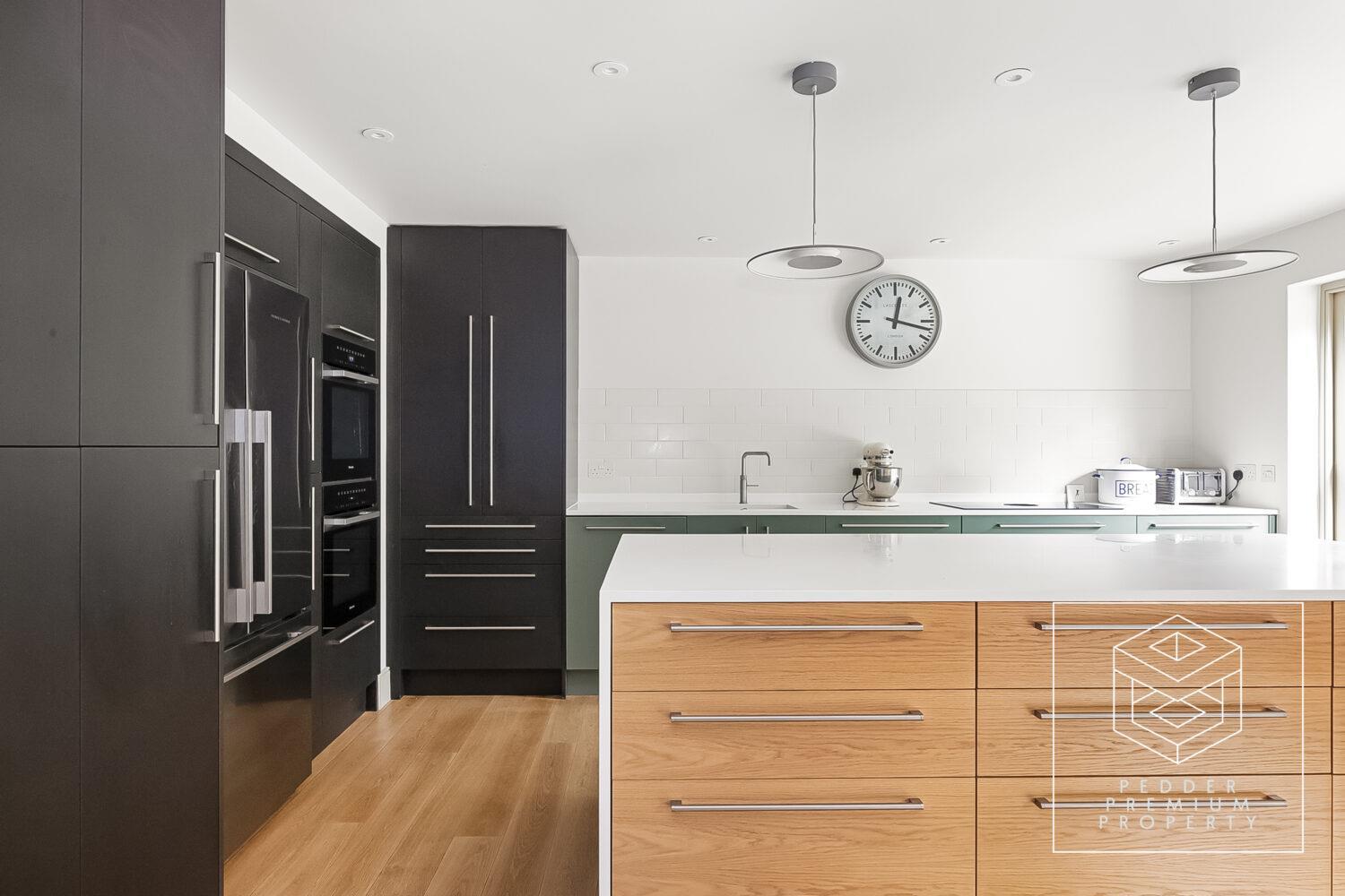 Property Image b9d36935-84f3-4815-80af-3ccc44a0065a