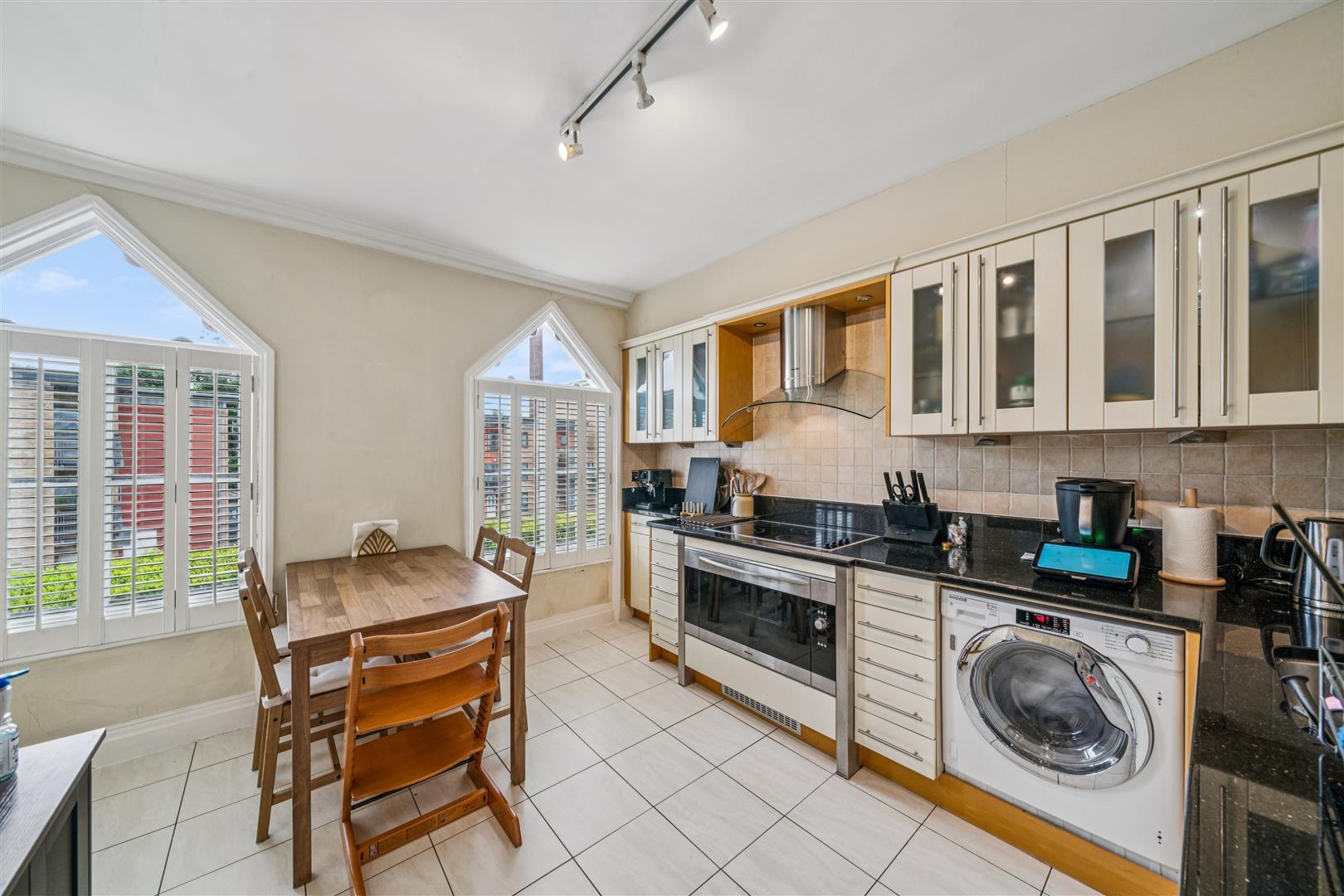 Property Image b9d623e9-0b74-40e8-81ed-50a7714c0e68