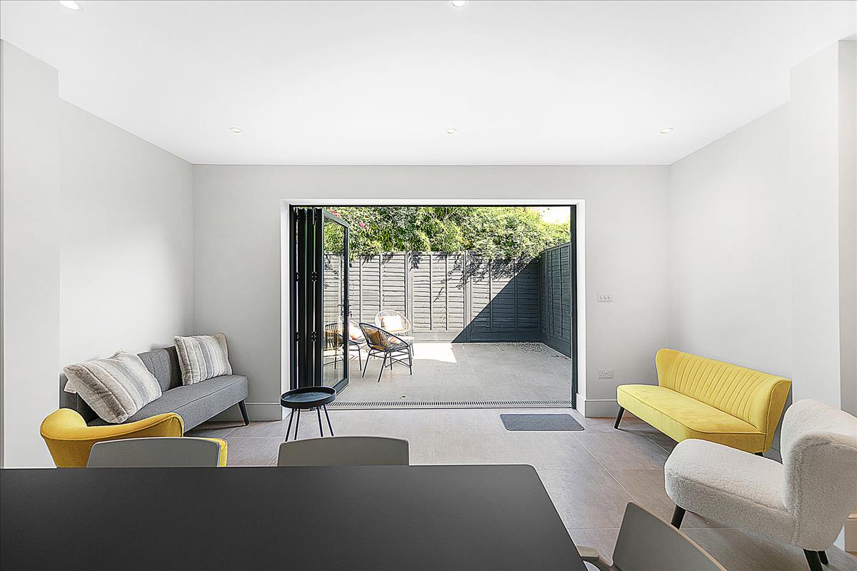 Property Image b9dfb1fd-bddd-4ec0-a5c2-fbdfd5610c9f