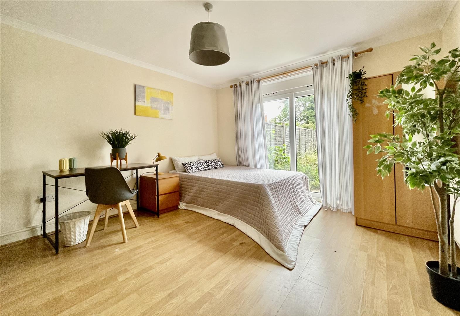 Property Image b9e6602b-878a-4755-af00-64100cca66a0