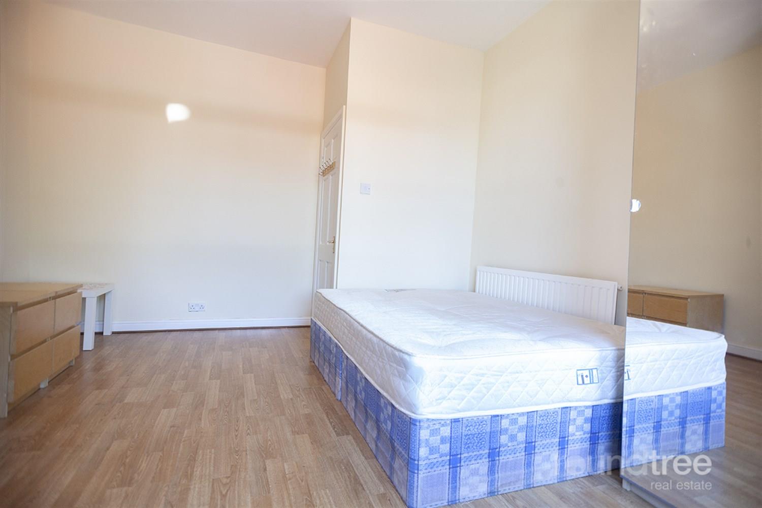 Property Image b9eab8ed-867d-4f89-be46-47da4961f221