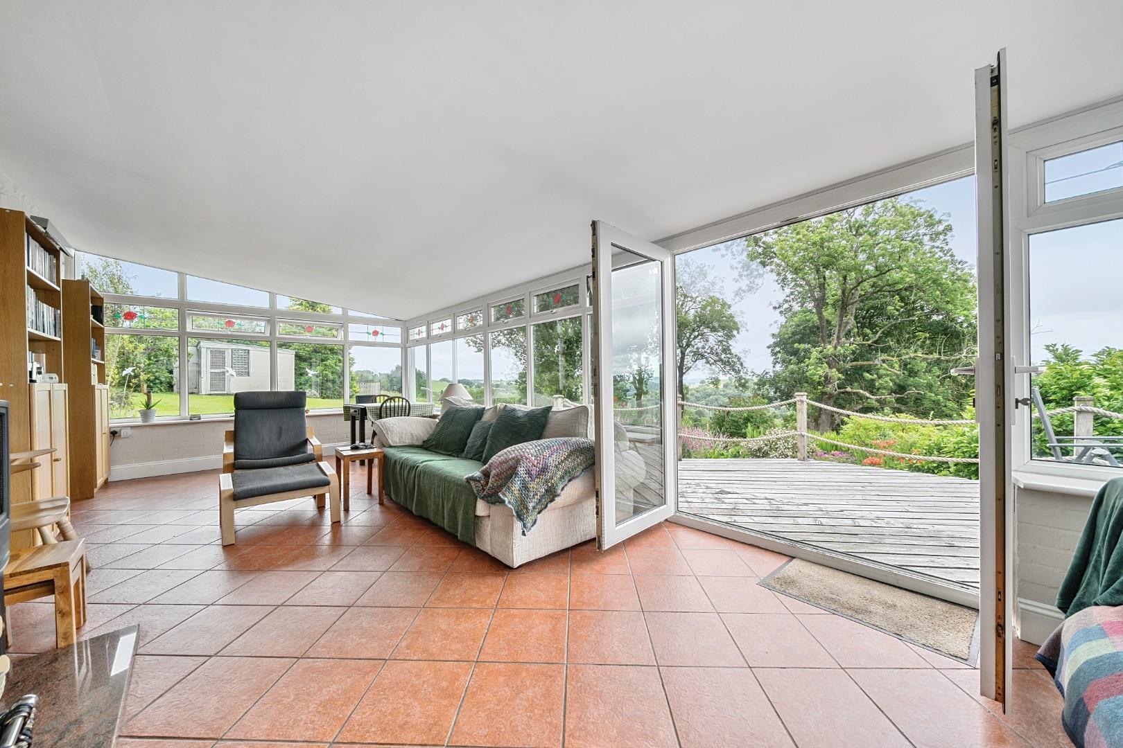 Property Image b9ec6521-3a87-4ce7-96c7-c77570d29e0d
