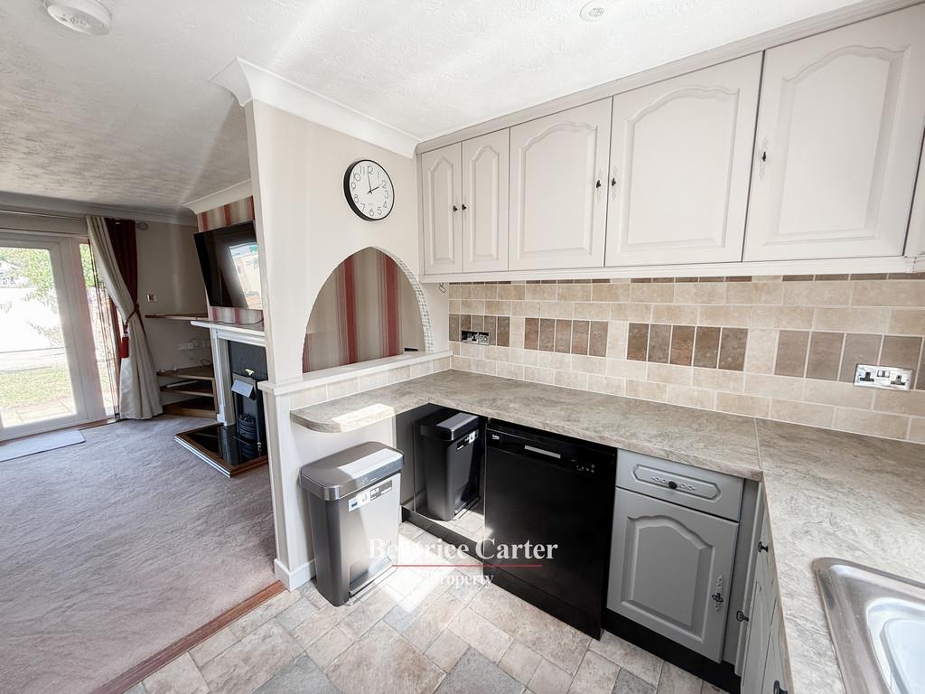 Property Image b9ecfbd0-233b-4b4a-852f-00b39b2176d4