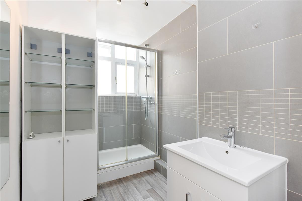 Property Image b9ef9133-ba40-42ba-8b53-6018577c3bd8