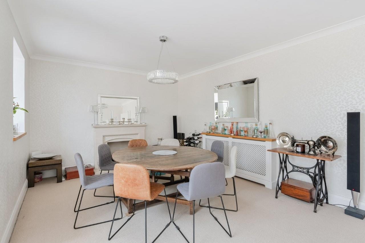 Property Image b9f8d533-0470-4eba-8442-749e85549838