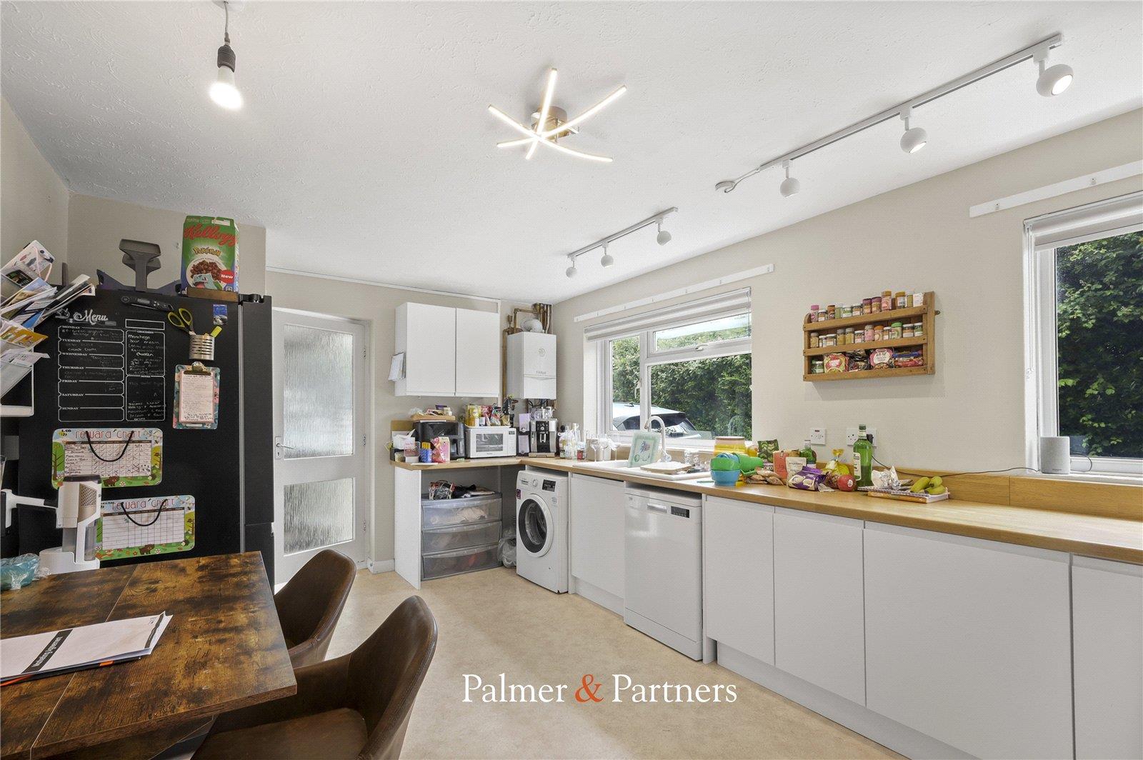Property Image b9fa2941-24c3-439b-8c33-1218b81a2a5f