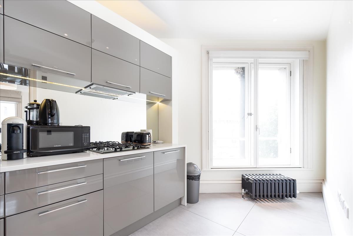Property Image b9fb7aab-6e2b-454d-8f1e-5d527a96622d
