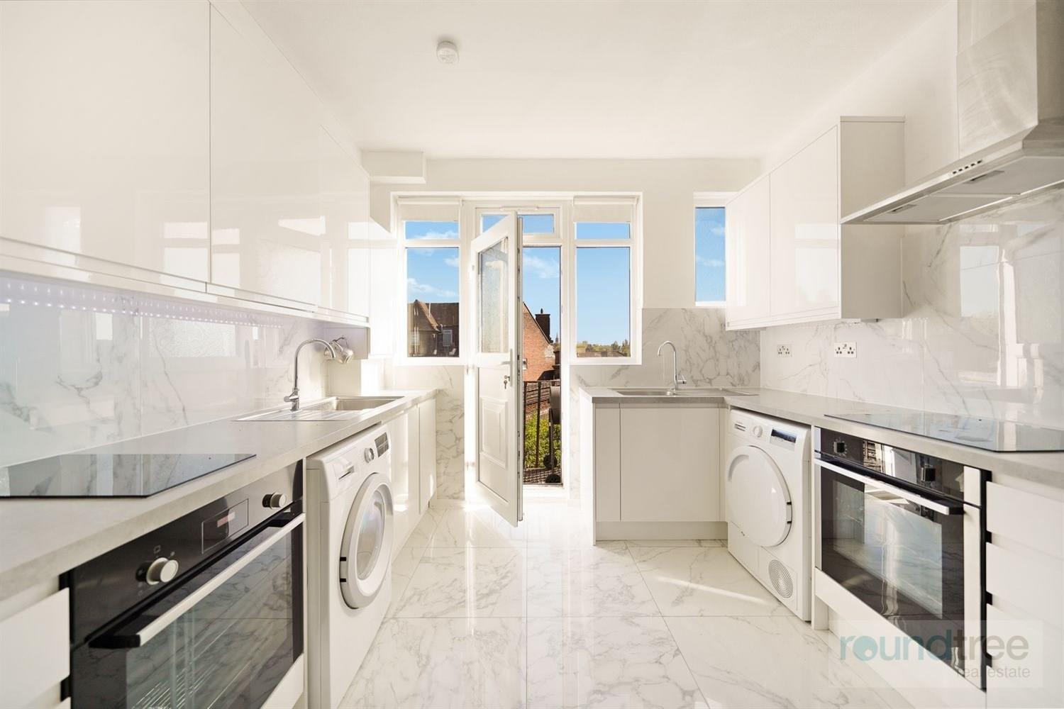 Property Image ba01d21a-85e4-4cc5-886c-af9a261fbc67