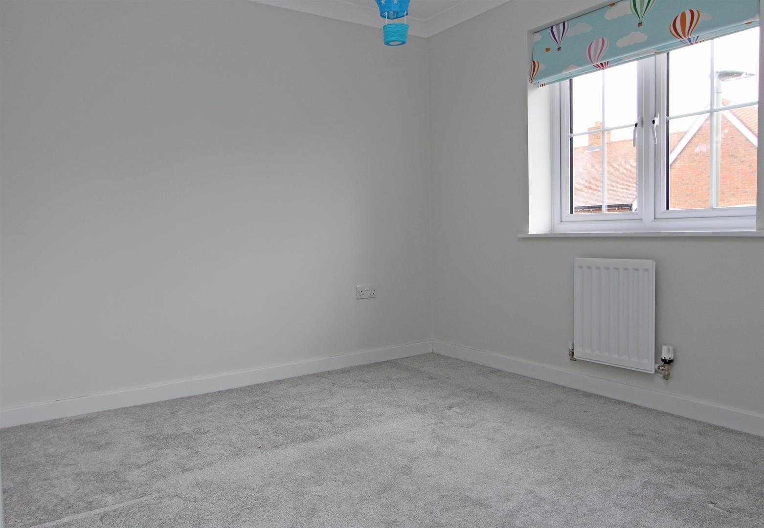 Property Image ba131b39-0f56-4fcf-abbd-e7117ef48f14