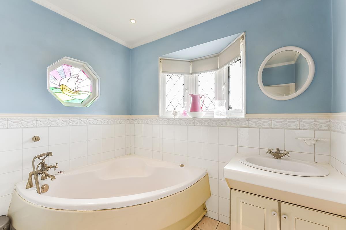 Property Image ba18e8ea-778d-41f6-ac8f-8df8a5377c5e