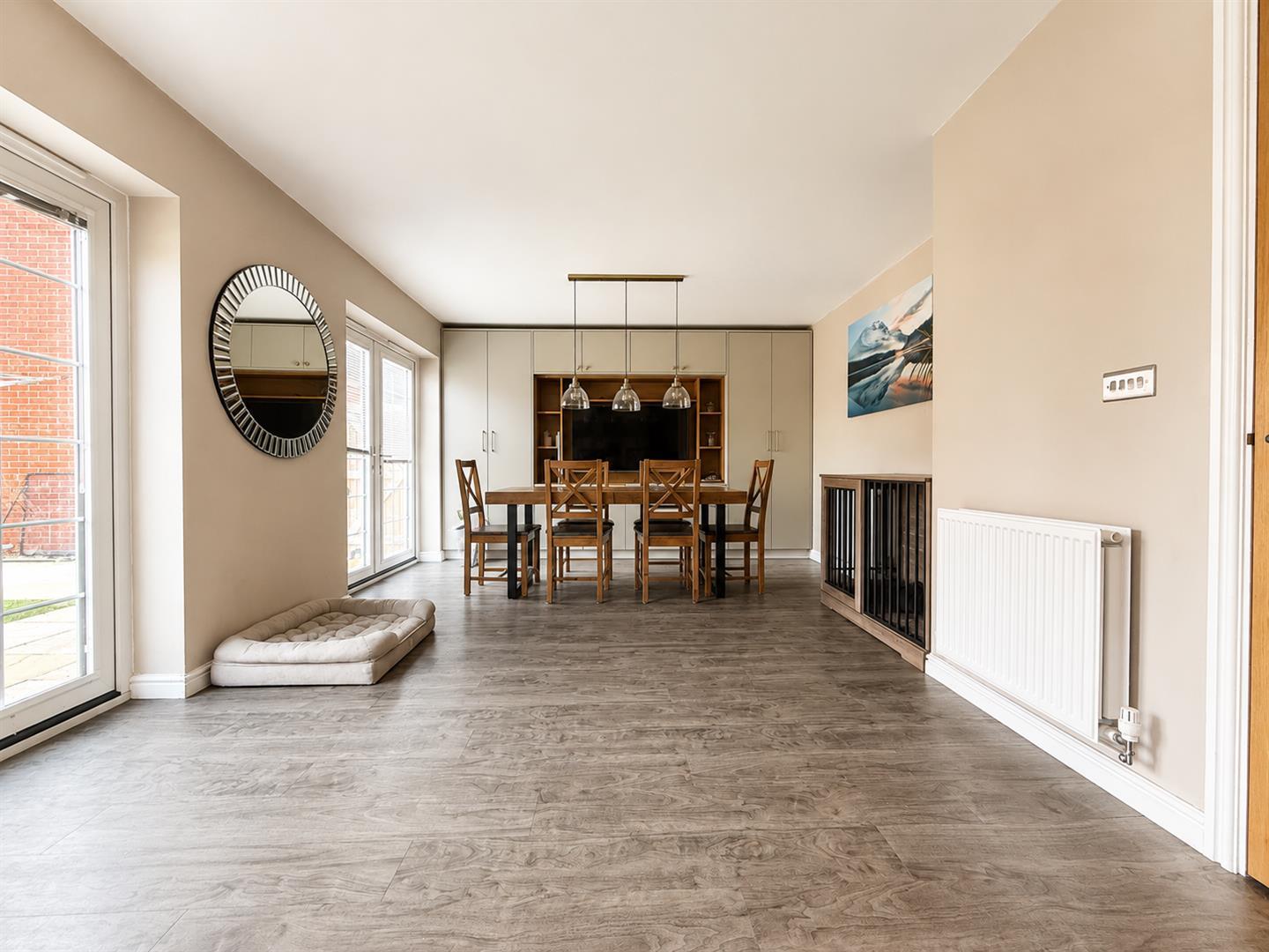 Property Image ba35b27f-65d4-42e4-9d5f-76aa1964744d