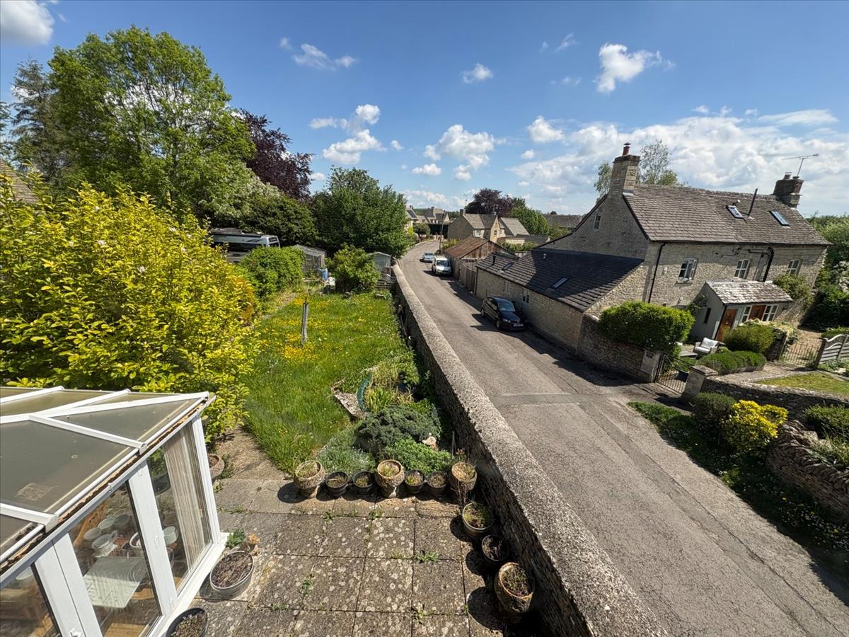 Property Image ba36f2ce-2864-43c6-9f7e-e5e50126b63d