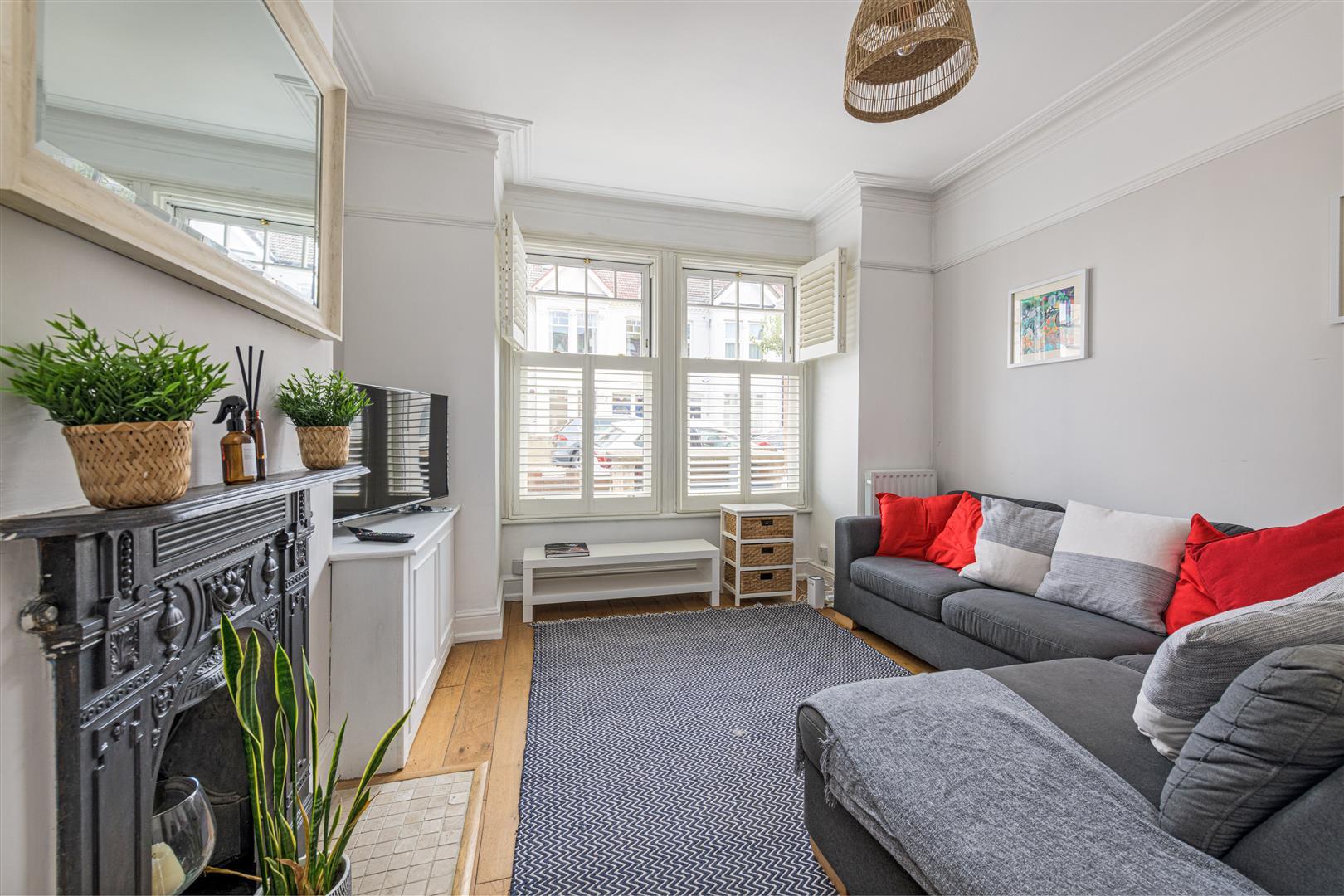 Property Image ba40fef6-566c-4e2e-acdd-34ddedc0c47e