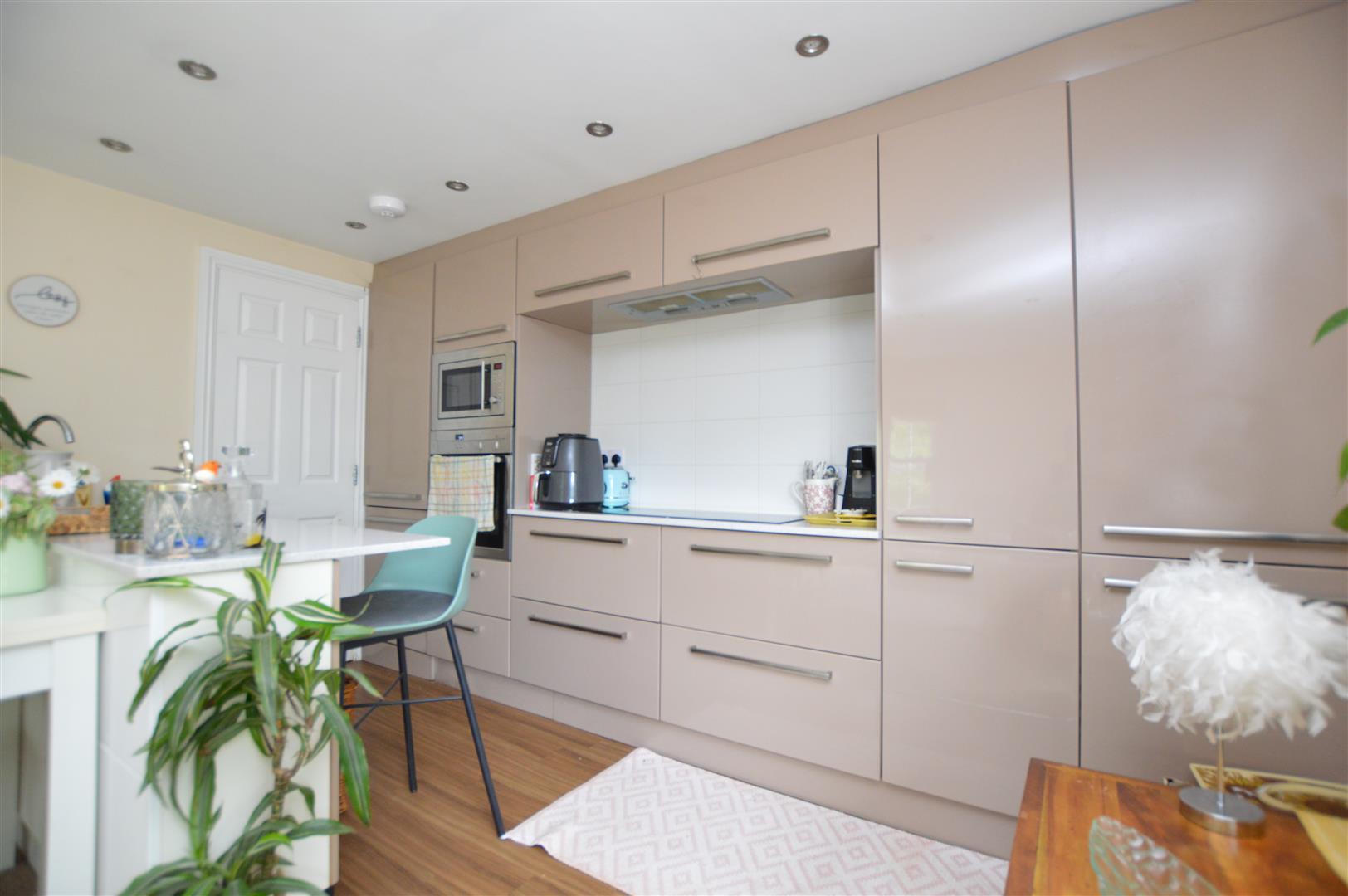 Property Image ba412f15-8c0e-4661-b97f-3cd451d523da
