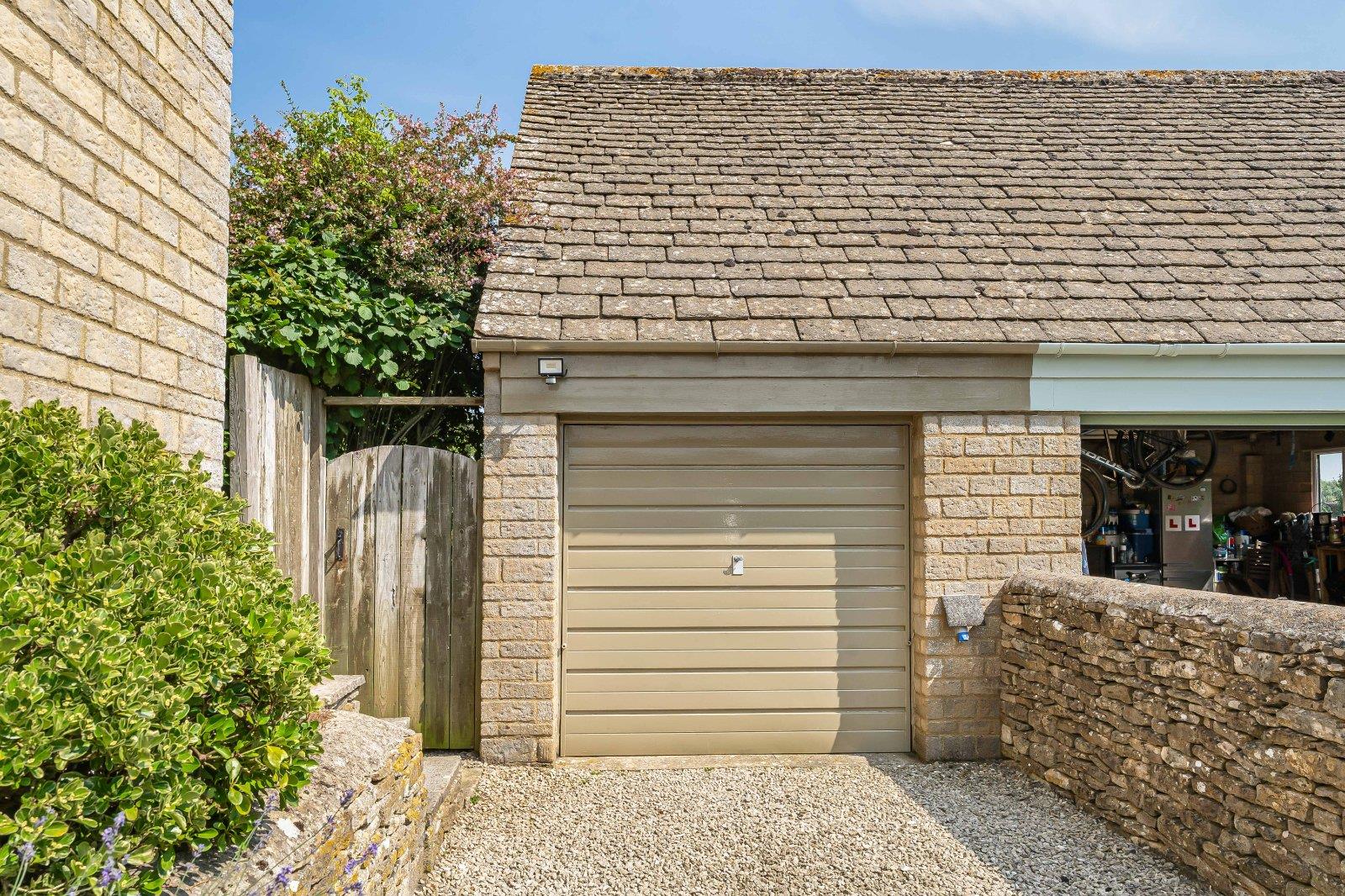Property Image ba443e93-9782-4a93-a2bf-38ee92b5ea8f