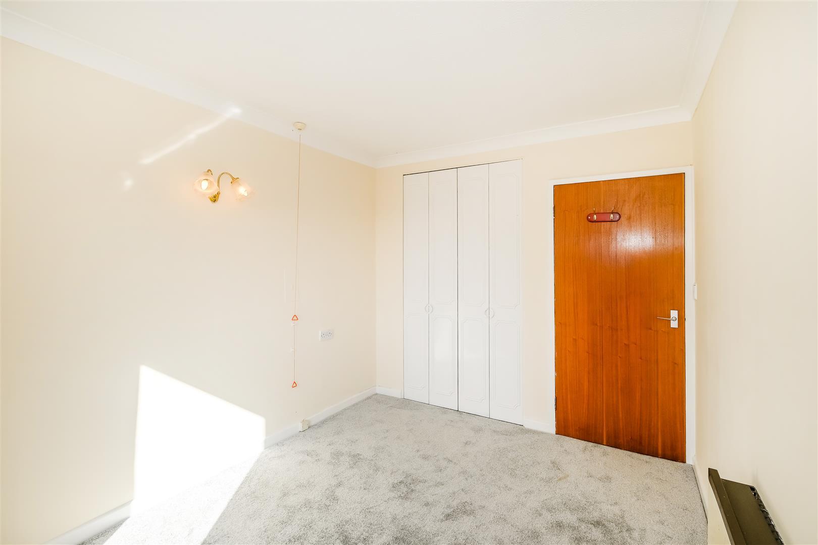 Property Image ba44cf20-9bbe-48c1-a553-7616e0240f69