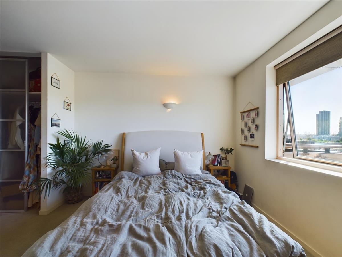 Property Image ba46f4dc-defa-45f3-9200-d43315dba925