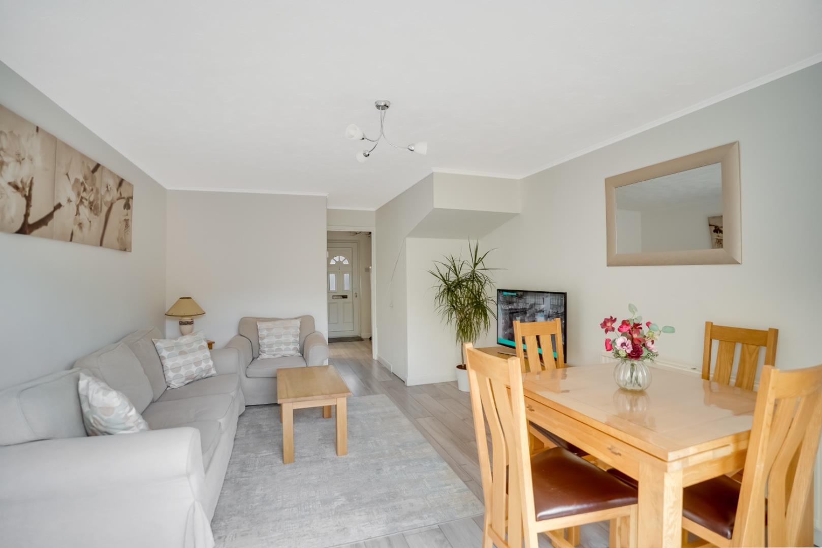 Property Image ba49c6b4-b3d9-43bb-9efe-55bf59b74549