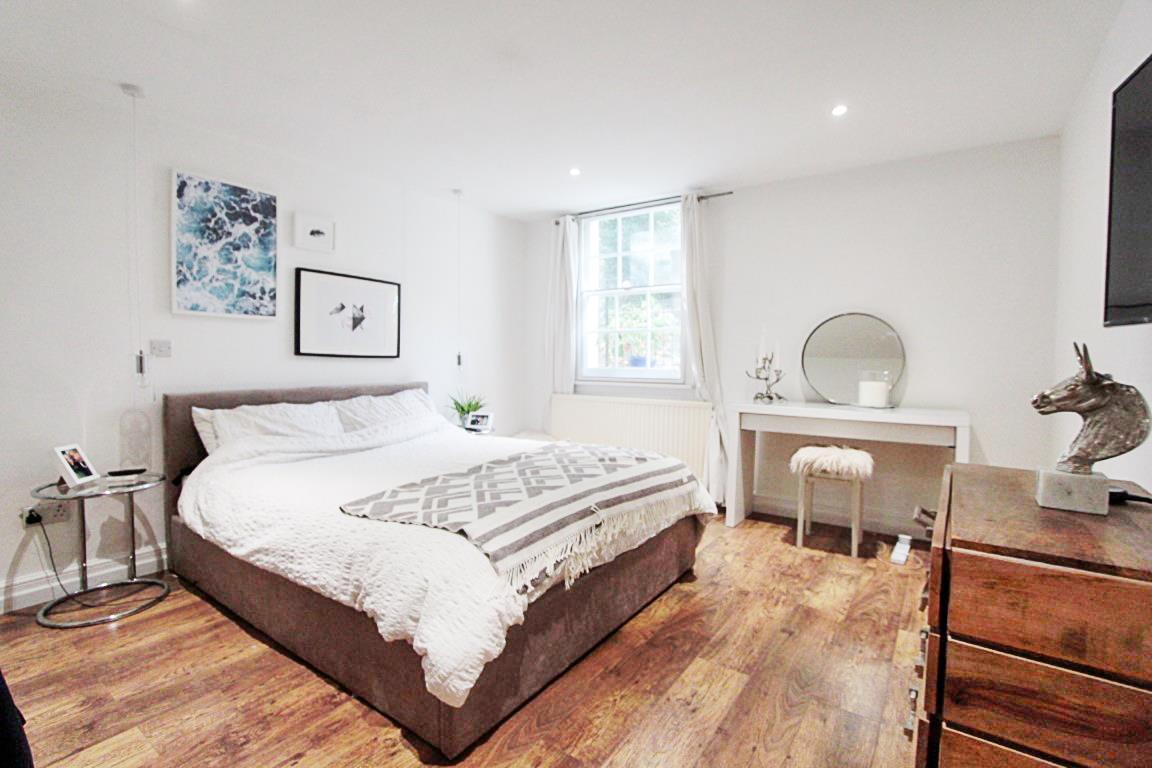 Property Image ba595197-c10d-4f79-a2ea-9d41a900c2ab