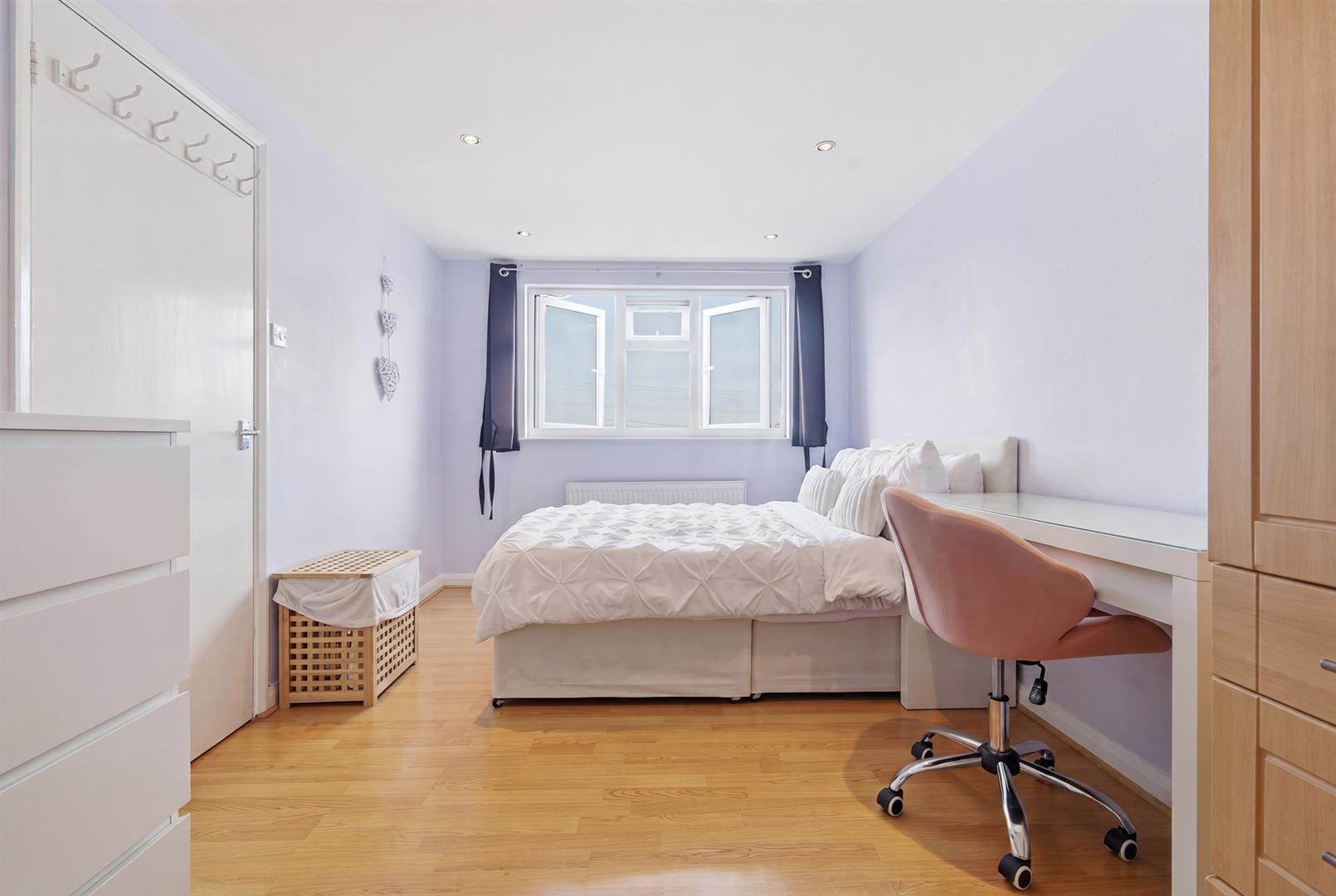 Property Image ba668d6e-3882-4fb9-b35b-9cc4c660336c