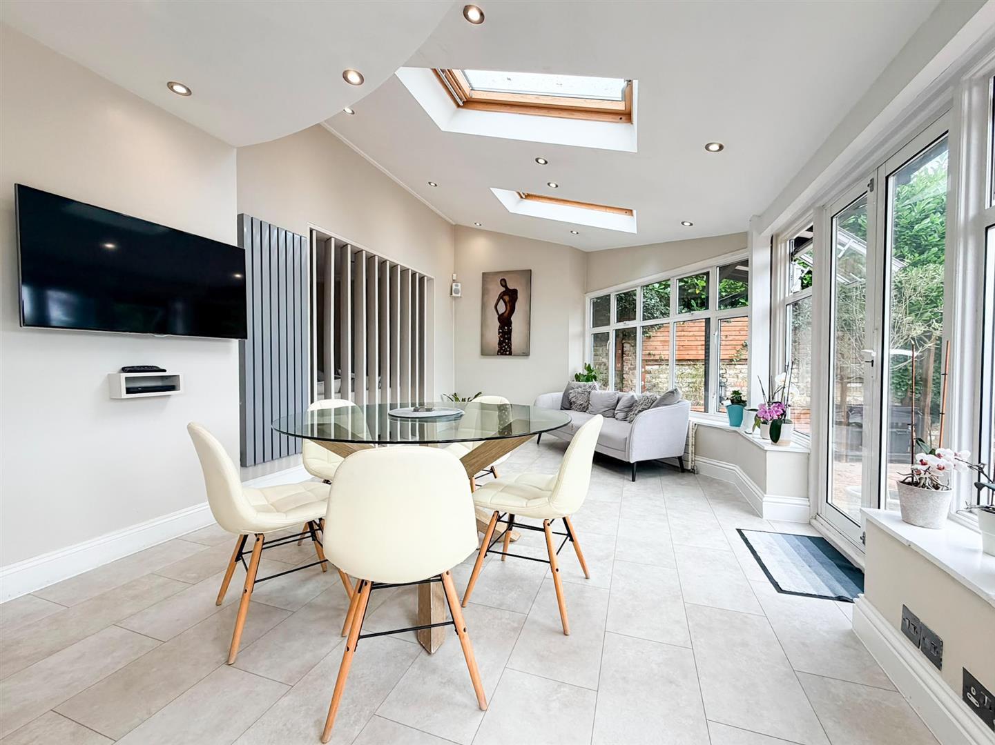 Property Image ba6d8d0a-5d82-47e5-ad10-a91583e8e425
