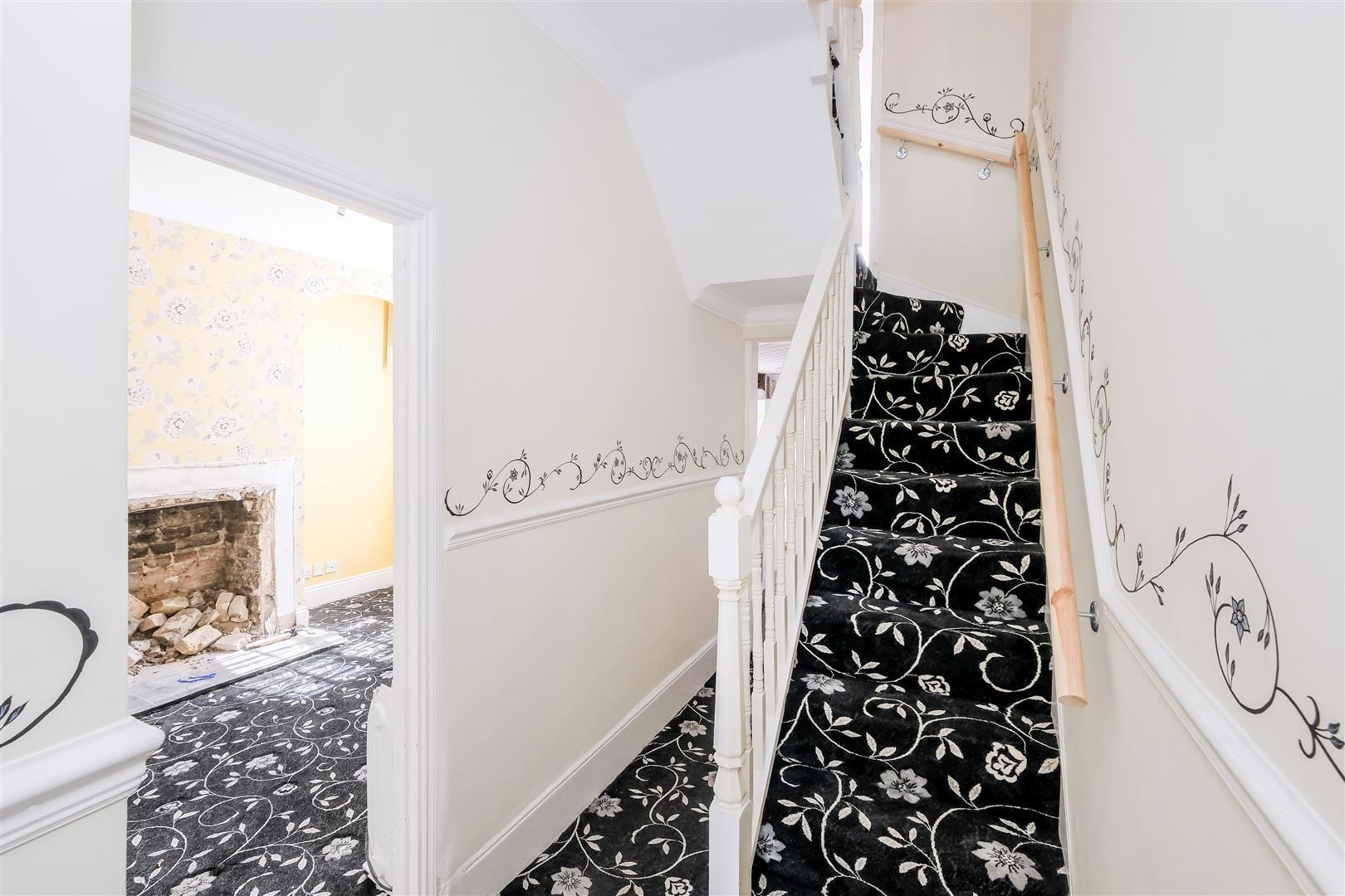 Property Image ba7490df-f31f-40b8-ad7a-9f745f28a36c