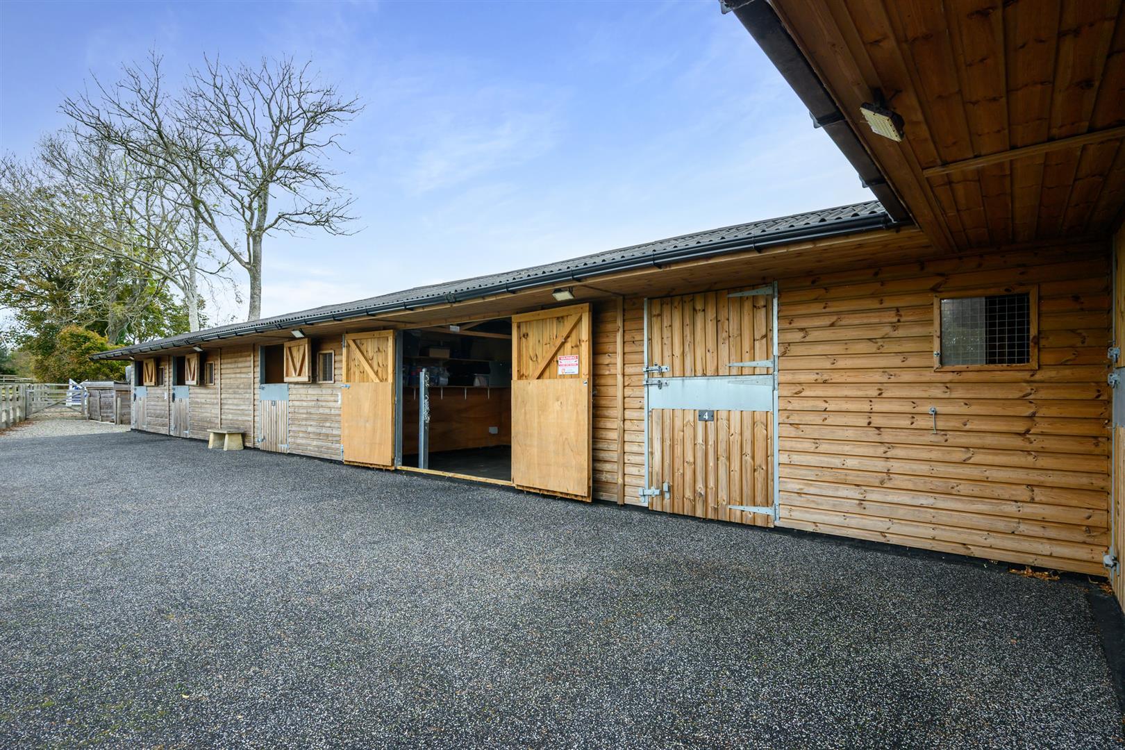 Property Image ba7ec1fa-b0a1-49f7-842f-4c1abf10d50b