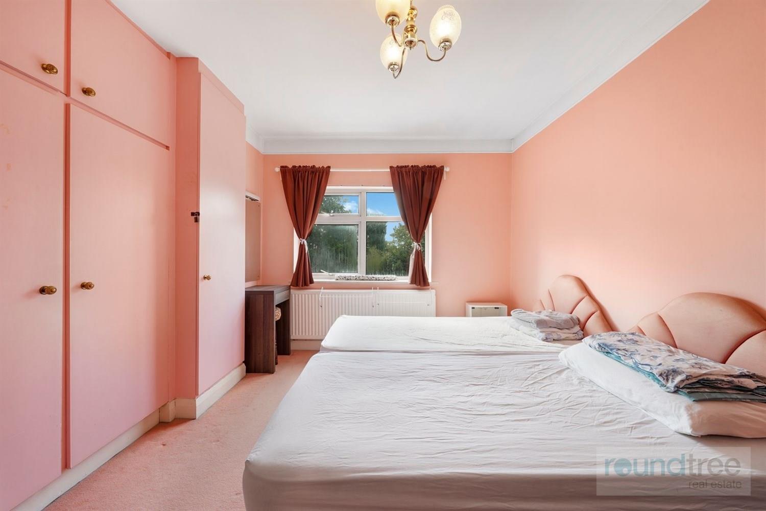Property Image ba904904-d43f-42f1-867e-1e59bd251e61