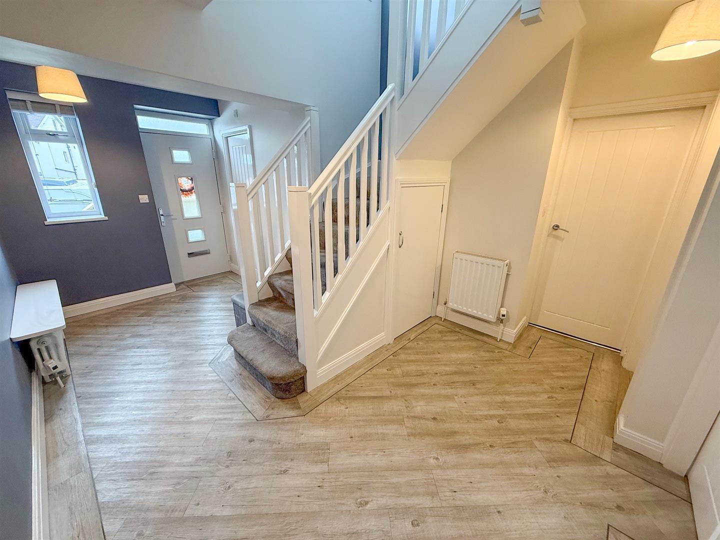 Property Image ba9160de-cb5a-44f1-a499-525a59b16c37