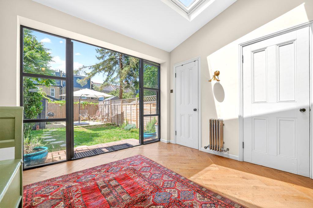 Property Image ba9292cc-62ae-4b94-af34-704e05c4d991