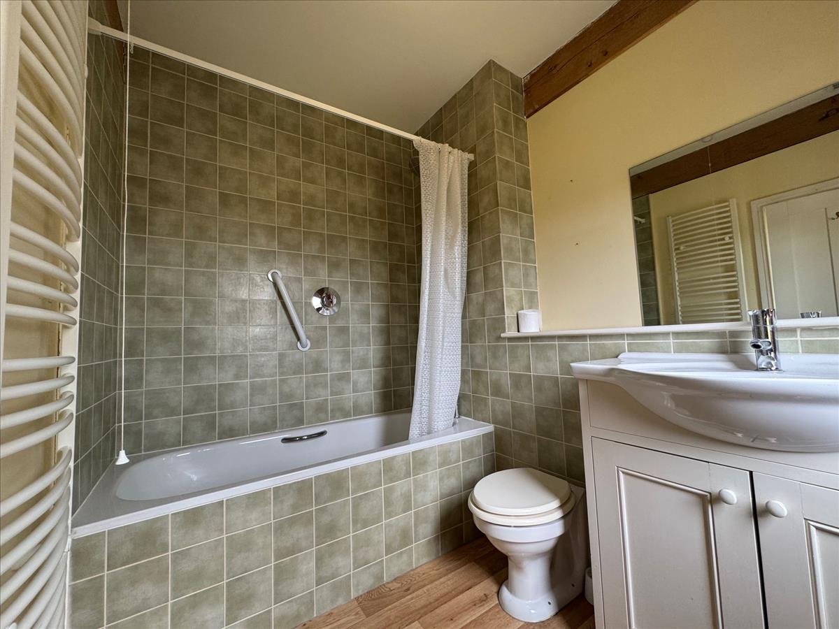 Property Image ba9d6f54-5e8e-4270-9c00-0e7eb4376e54